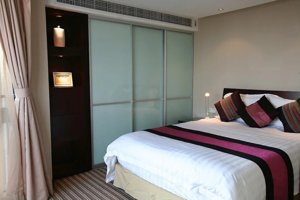 **** Aparthotel Regalia Residences Changning Shanghai China