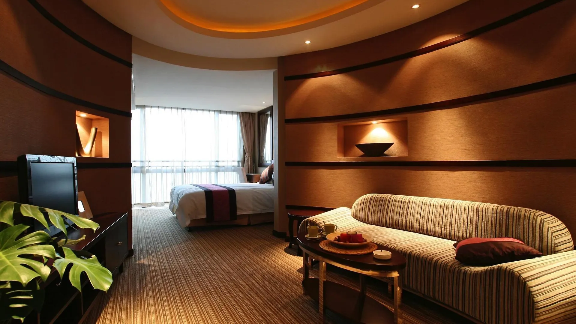 Regalia Residences Changning Shanghai 4*,